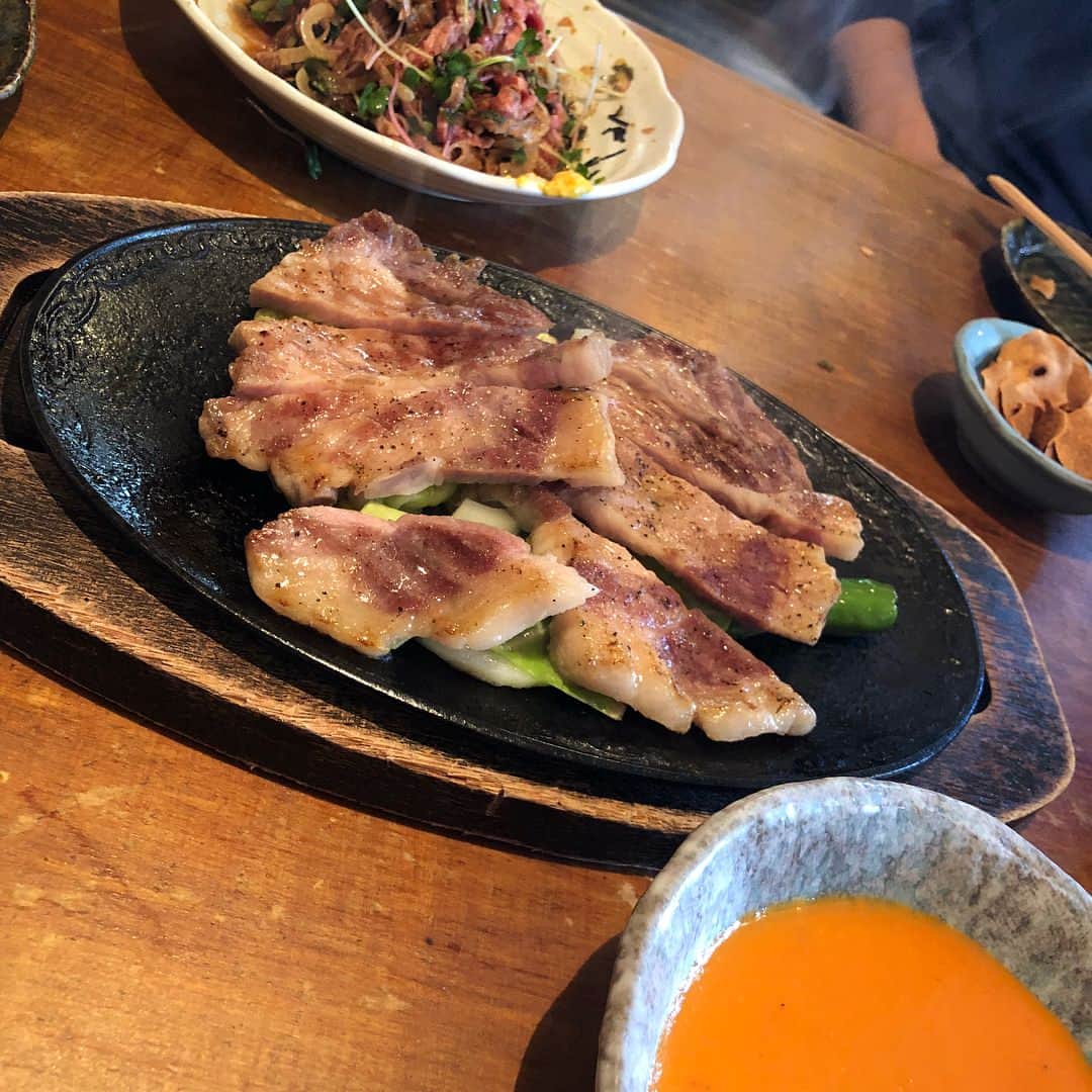 のインスタグラム：「大好きなとんかつ屋さん"ますいや"でお昼を食べてからEVOった〜😄 #豊ノ島 #とんかつ #ますいや #今福 #EVOplus #ラストEVO」