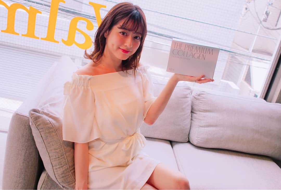 杉本有美さんのインスタグラム写真 - (杉本有美Instagram)「「THE PREMIUM COLLAGEN 」  飲み物にもスッと溶けてとっても飲みやすいです。  ドン・キホーテでも買えるそうです。  #thepremiumcollagen #ドンキホーテ #ヴェルムーア #valmuer #プレミアムコラーゲン #コラーゲン #bien #bienjapan」4月5日 16時50分 - sugimotoyumi_official