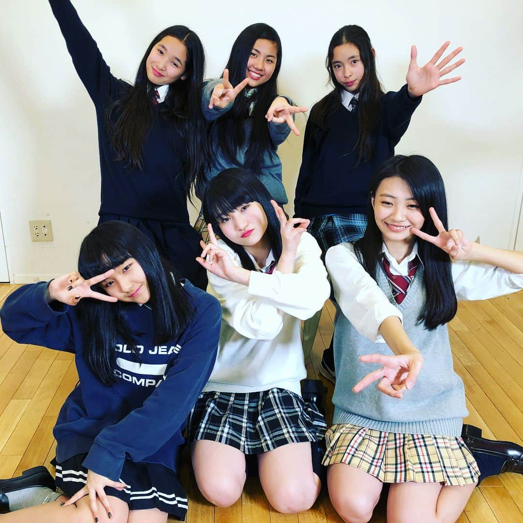 TEENAGERSさんのインスタグラム写真 - (TEENAGERSInstagram)「制服オフショット2🌈🦄💕 ＊ #YouTuber #TEENAGERSjapan #TEENAGERSTOKYO #TEENAGERSOSAKA #js #jc #jk」4月5日 22時40分 - teenagersjapan