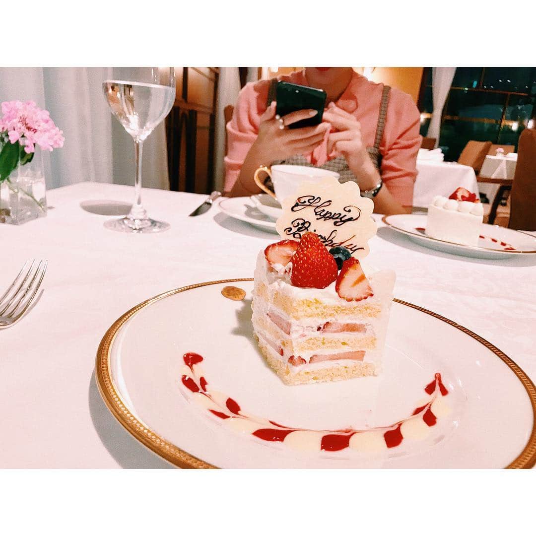 紗栄子のグルメインスタ