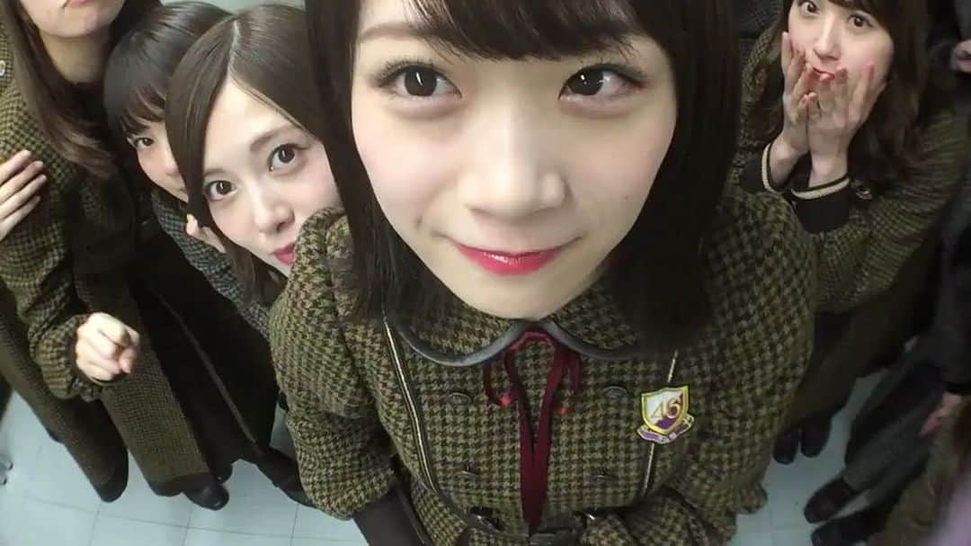 のインスタグラム：「#nogizaka46 #乃木坂46 #秋元真夏 #白石麻衣 #松村沙友理 #西野七瀬 #桜井玲香 #生田絵梨花 #与田祐希 #衛藤美彩 #久保史緒里 #堀未央奈 #山下美月 #大園桃子 #齋藤飛鳥 #乃木坂46写真集 #乃木撮 #VOL01 #6月26日発売」