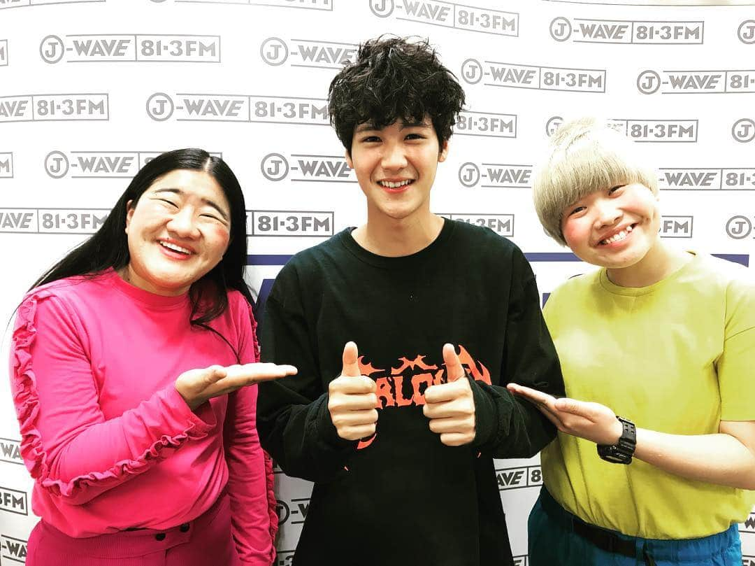 葉山奨之さんのインスタグラム写真 - (葉山奨之Instagram)「J-WAVE AVALON ゲスト出演してきました！ものすごく楽しかったです。ハマってる#ガンバレルーヤ さんともお会い出来て嬉しかったです。 KenKenさんもすごく優しくて楽しませていただきました！AVALON最高！！！！」4月6日 22時22分 - shonohayama