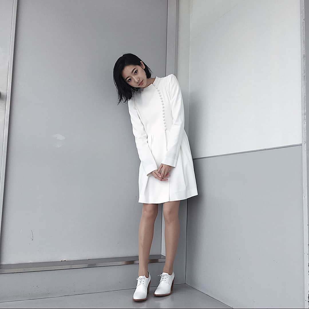 武田玲奈さんのインスタグラム写真 - (武田玲奈Instagram)「👗 #chloe 👡 #maryamnassirzadeh」4月7日 18時03分 - rena_takeda