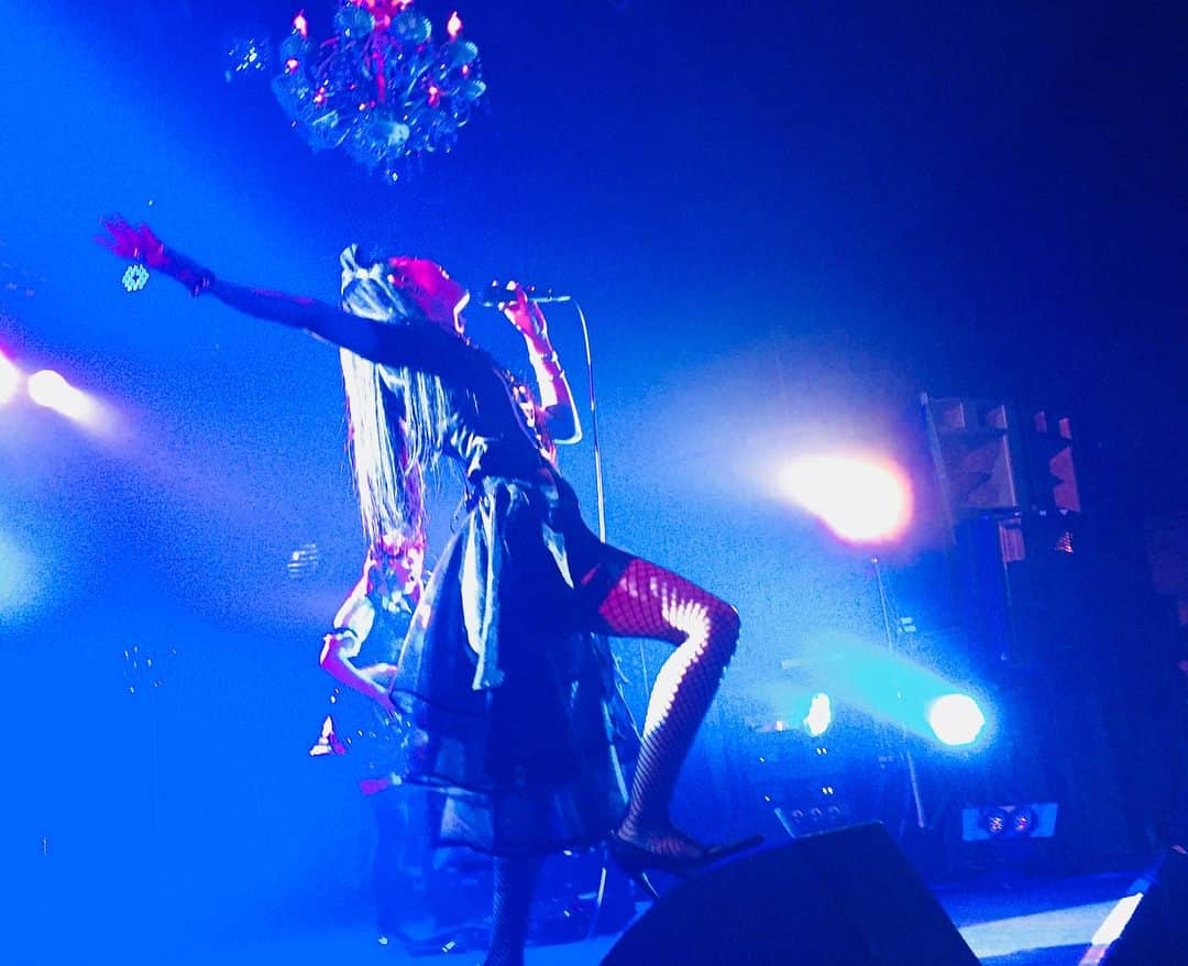 BAND-MAIDさんのインスタグラム写真 - (BAND-MAIDInstagram)「#bandmaid #worlddominationtour  #diamondhall」4月7日 18時28分 - bandmaid.jp