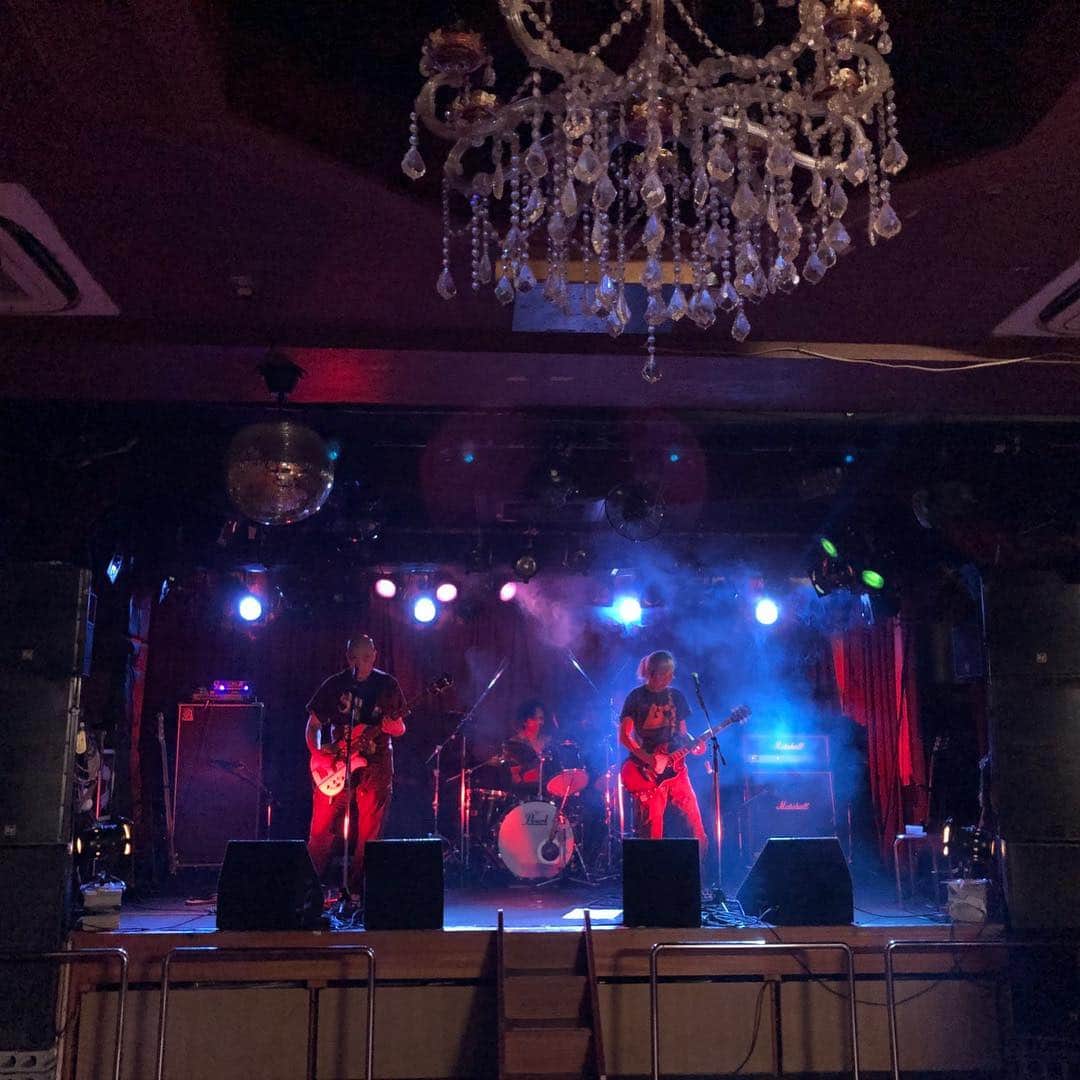 のインスタグラム：「本日約20年ぶりの沖縄公演！桜坂セントラル！よろしくお願いします！！ #沖縄 #ツアー中」