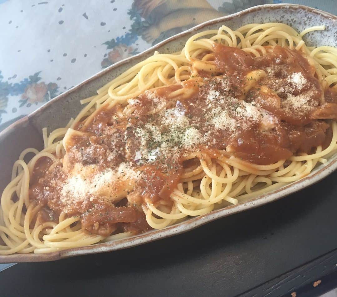 愛水せれ奈さんのインスタグラム写真 - (愛水せれ奈Instagram)「たなちとランチ🍽 in宝塚 宝塚歌劇に入団した時からお世話になっている大好きなお店✨#angellove さんへ🤗🌸 🌟#ハヤシスパ 🌟#メープルオーレ 🌟シーフードピラフ 🌟ピーナッツトースト が特に好きで、良く劇団へ#差し入れ して頂いておりました😋🍒 電話またはメールで届けてくれるなっちゃん✨&なっちゃんママ✨ 神です😭 . 前々日⁇にはファン時代から大好きな#パスタ さんへ🤗🌸 🌟#ピラフ 🌟#はちみつヨーグルト が本当に大好きです😆✨ ピラフはよく#お持ち帰り しておりました💓 #タカラジェンヌ の皆様は 🌟たらこイカ納豆のピラフ 🌟豚高菜ピラフ 🌟たらこイカ納豆のスパゲッティ が大好きで#人気 あります❣️笑笑 . #宝塚市 にしかないお店✨ また伺わせていただきます😊💕 . #奏音雅 さん (たなち) #100期」4月7日 19時36分 - airi.aaari.aimi