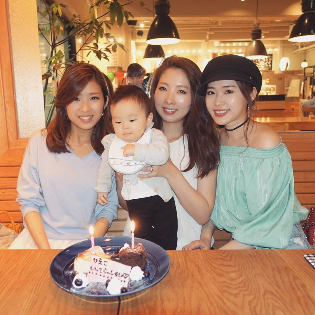 藤川沙弥のインスタグラム：「大好きなGG👼🏻﻿ ﻿ 可愛い末っ子りえこが留学へ🛫﻿ 頑張ってね😍❣️﻿ ﻿ 麻貴とりんたろう👶🏻にも﻿ 久しぶりに会えて嬉しかった💗﻿ りんたろ大きくなってた😍 可愛すぎて、癒し😤💋﻿ ﻿ ﻿ #love#GG#friends#happy #留学#りえこ大好き#らぶ #時間いっつも足りない #話し足りない」