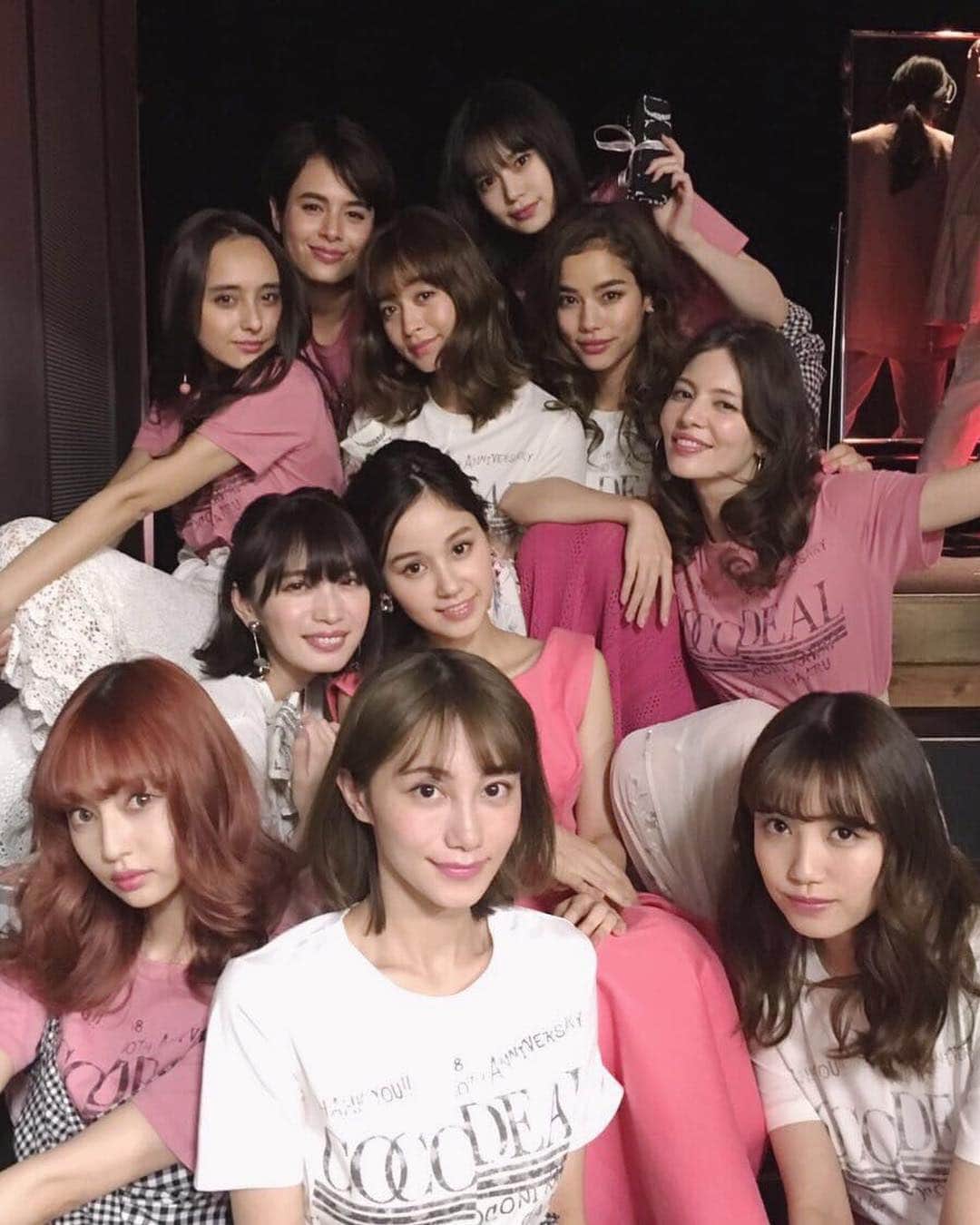 加藤玲奈のインスタグラム：「sweetcollectionありがとうございました！ 緊張したぁぁぁぁ😭😭 でも楽しかったぁぁぁぁぁ😭😭💓 声援してくださった方ありがとうございました😍✌🏻✨ そしてモデルの皆さんが優しすぎて泣けました😭🙏🏻 今日1日でたくさん刺激をもらったので、今後にいかしてもっと頑張ります！ #sweetcollection  #sweet」