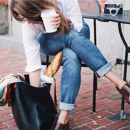 アーネストソーンのインスタグラム：「Good morning NYC! #earnestsewn #morning #coffee #nyc #newyork #brooklyn #newyorkcity #newyorker #mood #smile #love #sun #dreambig」