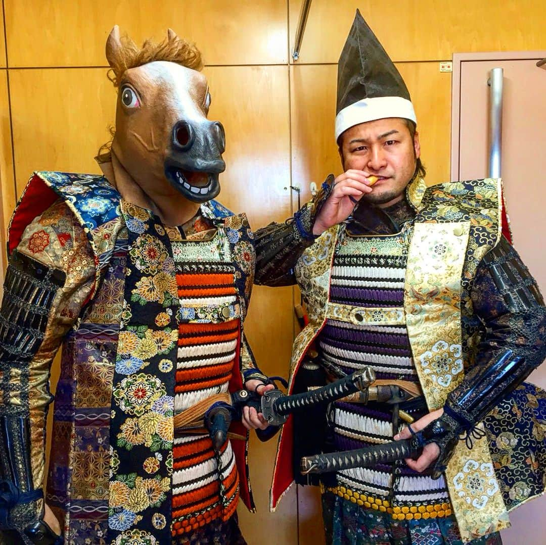 藤田裕樹さんのインスタグラム写真 - (藤田裕樹Instagram)「戦国時代最強コンビ🐴  #馬映え  #鹿映え  #鹿stagram  #japaneseculture  #鹿男の日常  #武者行列  #戦国武将  #武将様  #荒野行動  #世界平和」4月8日 9時36分 - fujiboy0730