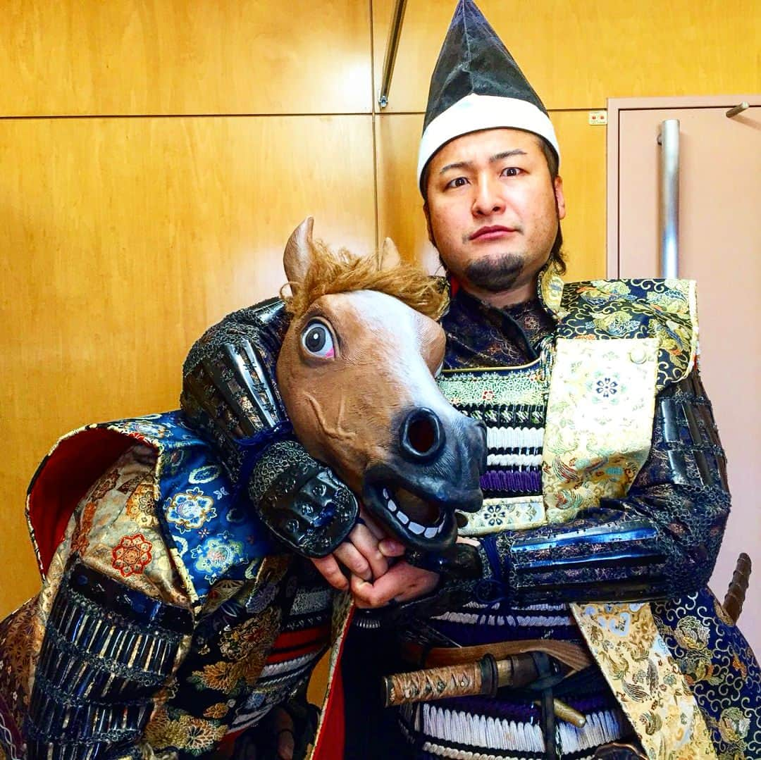 藤田裕樹さんのインスタグラム写真 - (藤田裕樹Instagram)「戦国時代最強コンビ🐴  #馬映え  #鹿映え  #鹿stagram  #japaneseculture  #鹿男の日常  #武者行列  #戦国武将  #武将様  #荒野行動  #世界平和」4月8日 9時36分 - fujiboy0730