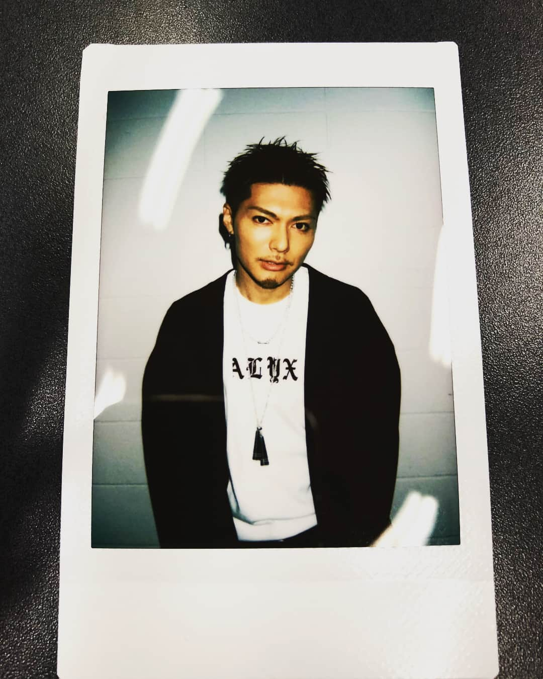 SHOKICHIさんのインスタグラム写真 - (SHOKICHIInstagram)「雑誌取材Day Check です👀 #underdog #komadogg」4月8日 16時07分 - exxxile_shokichi