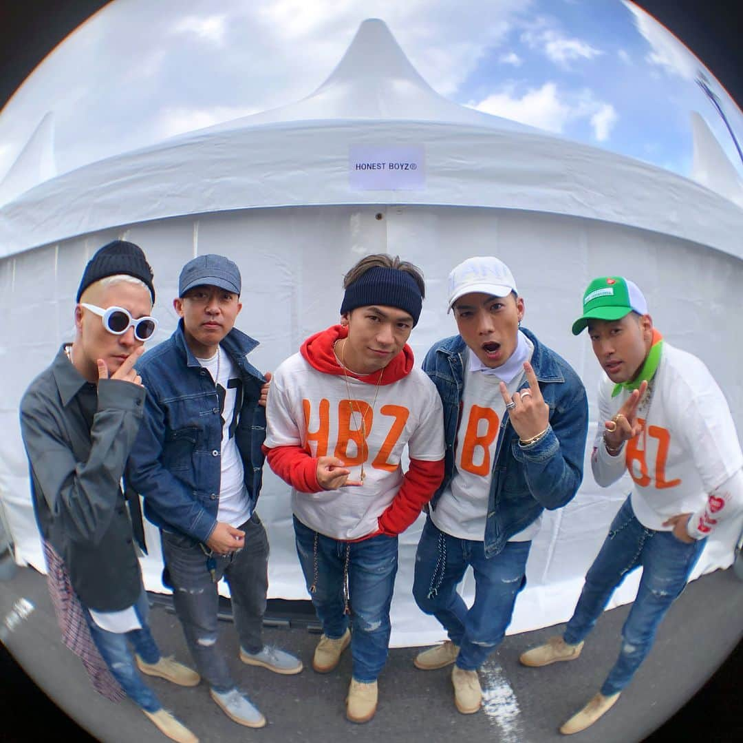 HONEST BOYZさんのインスタグラム写真 - (HONEST BOYZInstagram)「LIVE at WIRED  MUSIC  FESTIVAL 2018 🎶」4月8日 21時17分 - honestboyz_official