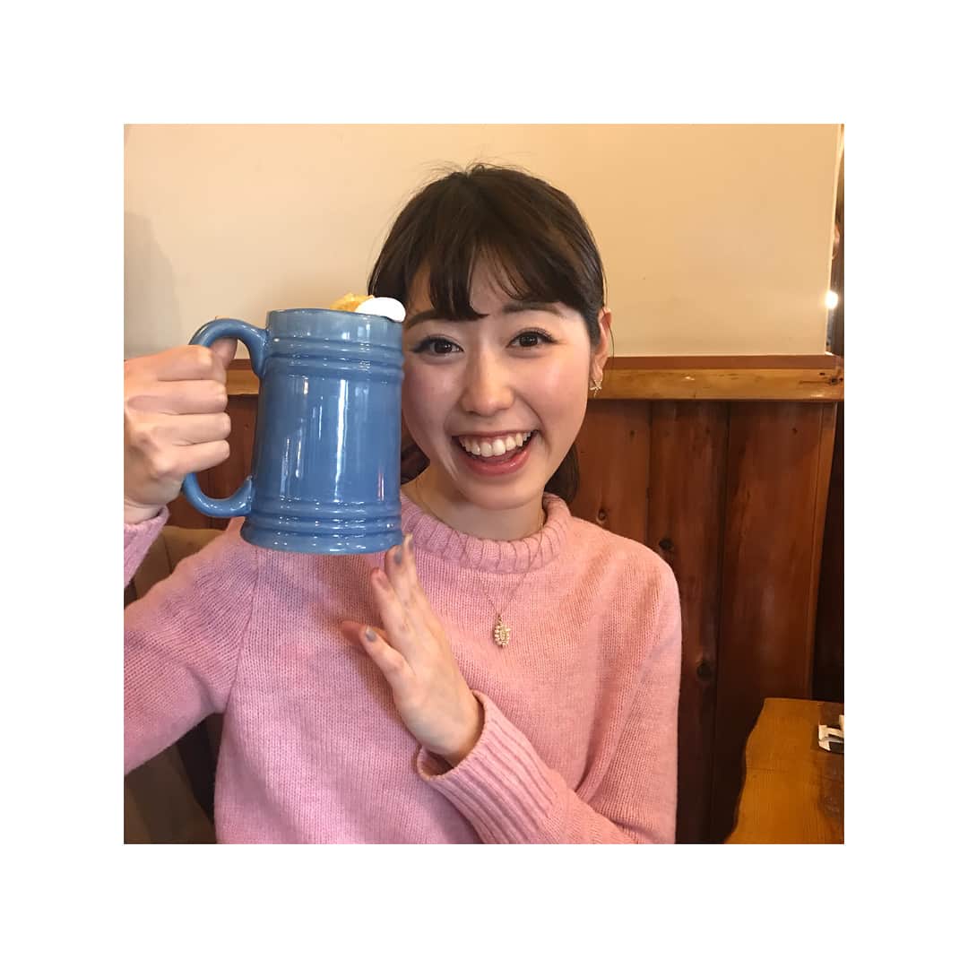 中根夕希さんのインスタグラム写真 - (中根夕希Instagram)「★ ビール…🍺！ではなく、 カフェオレですよ☕️♡ グラスが大きくてびっくり😳！ ・ 土日休みで神戸へ旅行してきました〜❁ 広島から新幹線で1時間って…近い！ それにしても週末は風が強くて寒かったですね💧 ・ #でっかいグラス #もはやジョッキ #神戸 #カフェ」4月9日 23時04分 - nakane.yuki