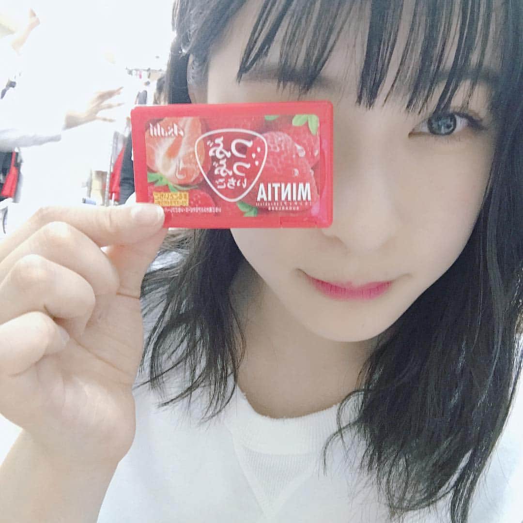 山本茉央のインスタグラム：「. . 公演終わりの.....🍓 . #いちご #ミンティア  #いいね」
