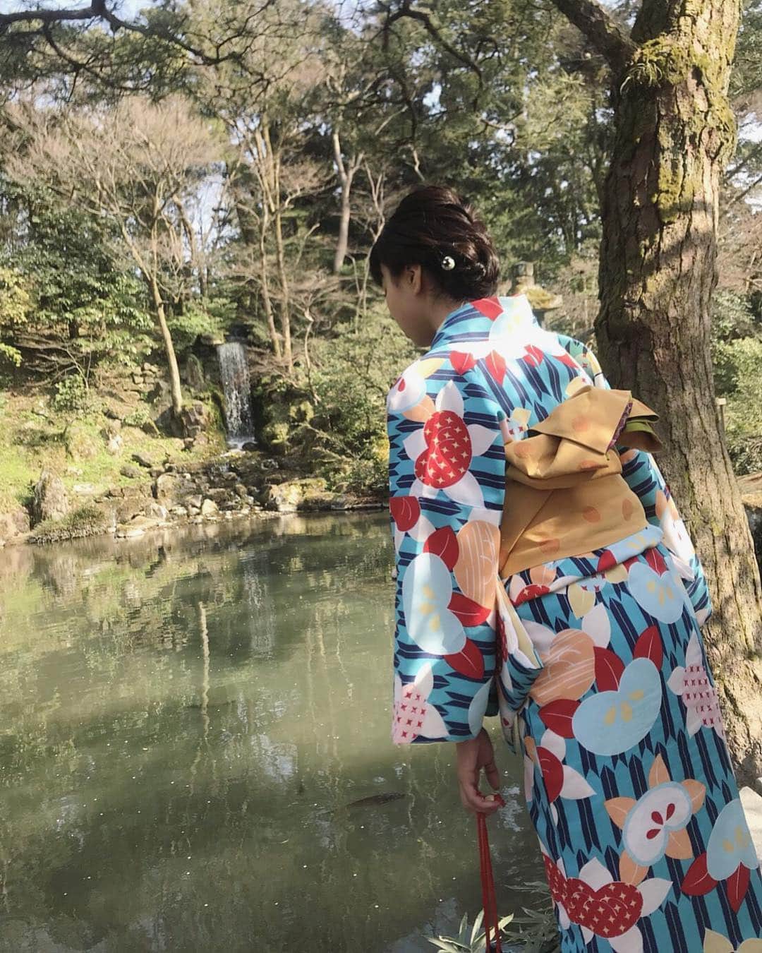 坂ノ上茜のグルメインスタ