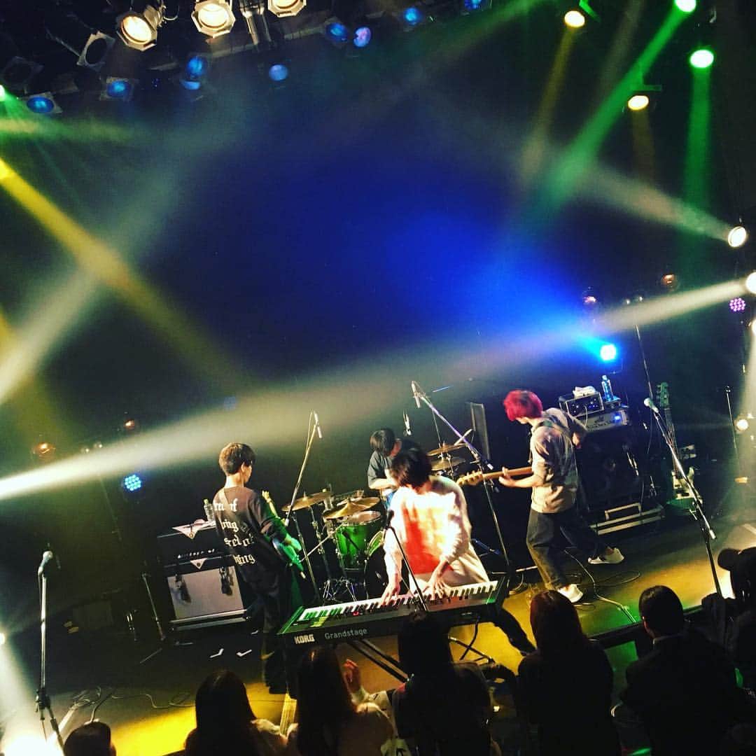のインスタグラム：「今日はカントーロード、 水戸ライトハウス来てくれてありがとう！ . 本気で魂全部置いて来た！！ みんなの顔が見れて幸せだったよ！ . また会いに来るね！ ありがとう✨ . #茨城 #水戸 #水戸ライトハウス #HOWLBEQUIET #最高の二日間 #カントーロード #みんなに感謝 #夢の共演 #仙台でまた会おう」