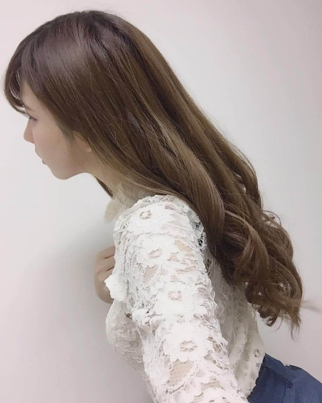 えなこさんのインスタグラム写真 - (えなこInstagram)「髪の毛伸びたなぁ…🤤」4月25日 23時50分 - enakorin