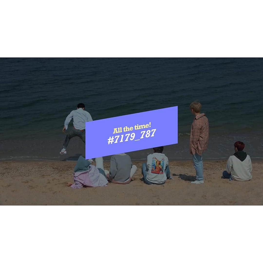 JBJのインスタグラム：「[#787Day][#7179_787] EP.20 NEW MOON, JBJ 2 강릉 바다부터🌊 캠핑장까지!⛺ 센세이션 뉴 제너레이션한 울 젭제는 야외 촬영도 문제 없지요!✨💕 보기만 해도 웃음나는 작고 귀엽고 소중한 울 젭제 만나러 가잣!(ノ^∇^)💨 http://www.vlive.tv/video/68423 #JBJ」