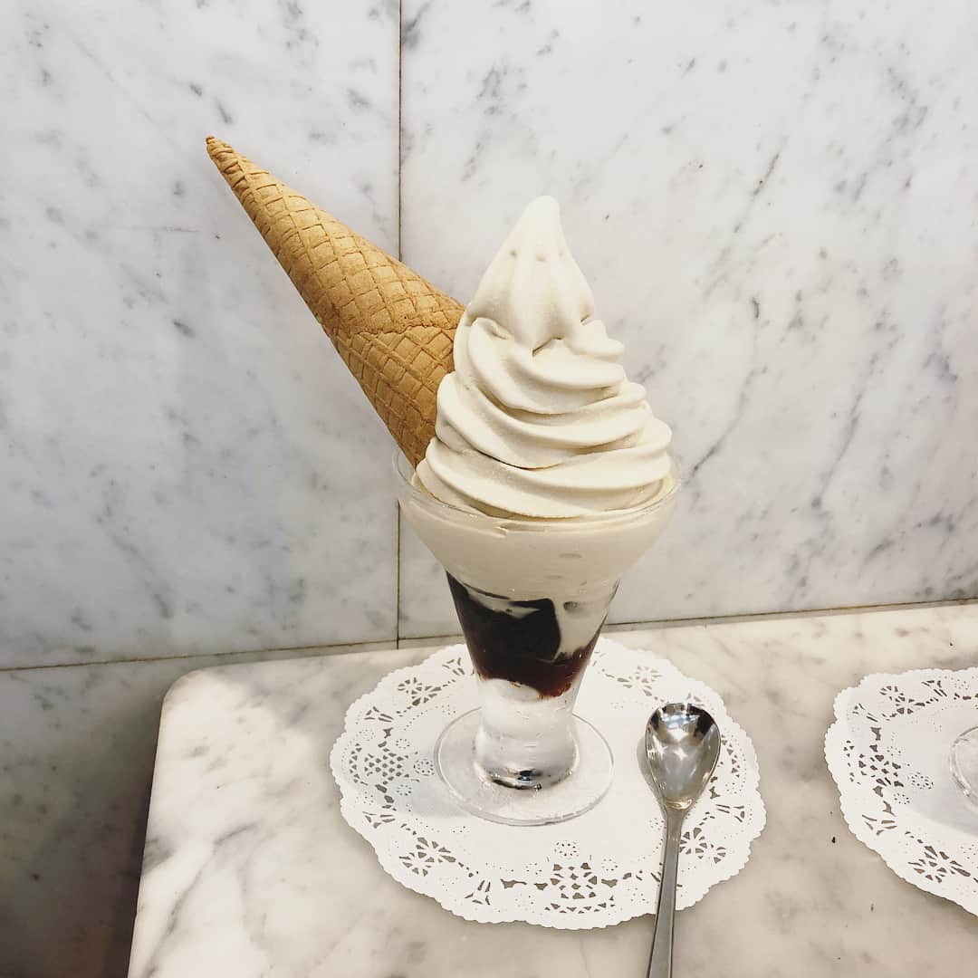 小堀紀代美さんのインスタグラム写真 - (小堀紀代美Instagram)「モカソフトとコーヒーゼリー♡ そんな季節になりました。（今日の甘いもの 2）」4月26日 1時21分 - likelikekitchen