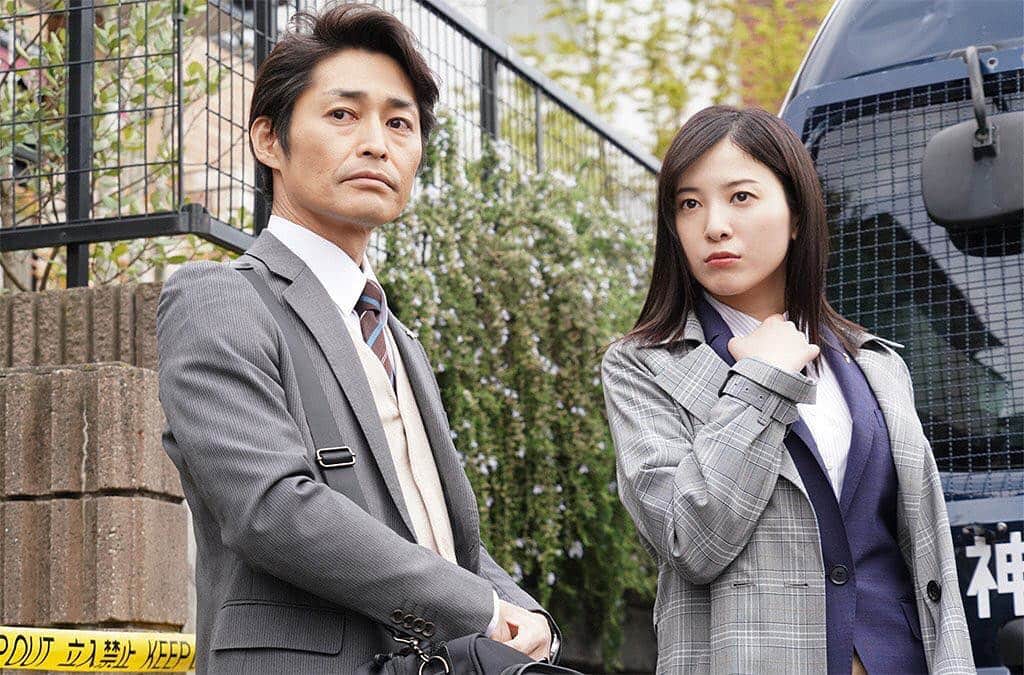 吉高由里子（ファンアカウント）のインスタグラム：「#正義のセ  #吉高由里子 #安田顕」