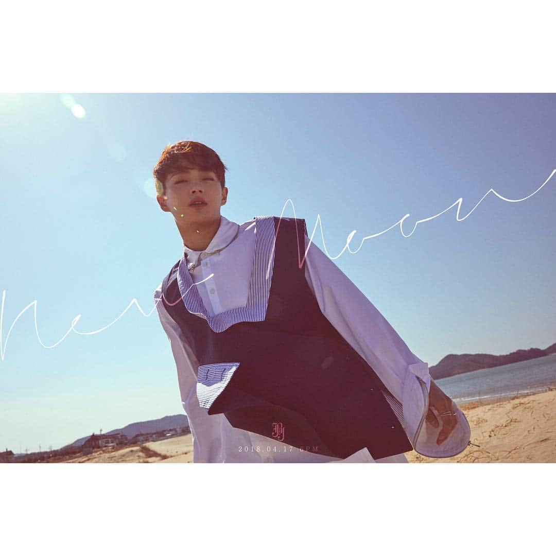 JBJのインスタグラム：「[#PHOTO] JBJ 'NEW MOON' CONCEPT PHOTO (New Moon ver.) #김용국  2018.04.17 6PM release!  #JBJ #JINLONGGUO」