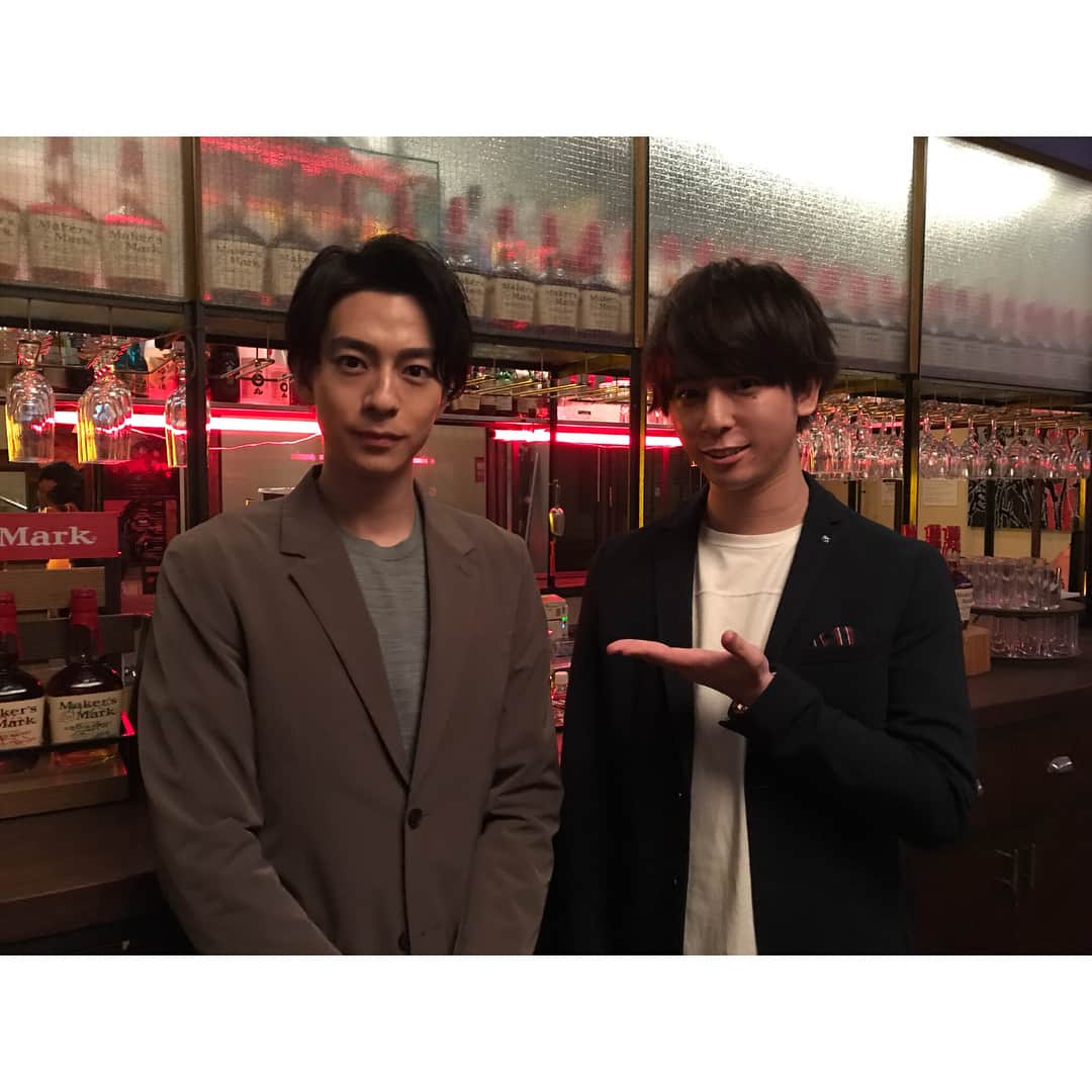 松村淳平のインスタグラム：「僕の発言やキャラをモチーフにしたドラマ #会社は学校じゃねぇんだよ に僕も出演します🙄汗 人生初ドラマでセリフもありました🙄汗 三浦翔平さんと一緒に出ます🙄汗  そして今週放送の事前特番にも出ます！ 鈴木おさむさん、三浦翔平さん、宇野実彩子さん、早乙女太一さんと収録してきました！見てね✨」