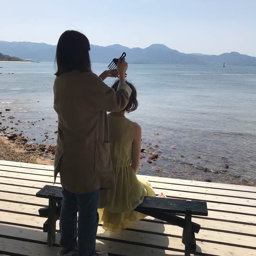 篠田麻里子さんのインスタグラム写真 - (篠田麻里子Instagram)「二日間最高の撮影でした💕MOREはぴっ！#MORE#糸島#福岡#感謝」4月12日 17時36分 - shinodamariko3