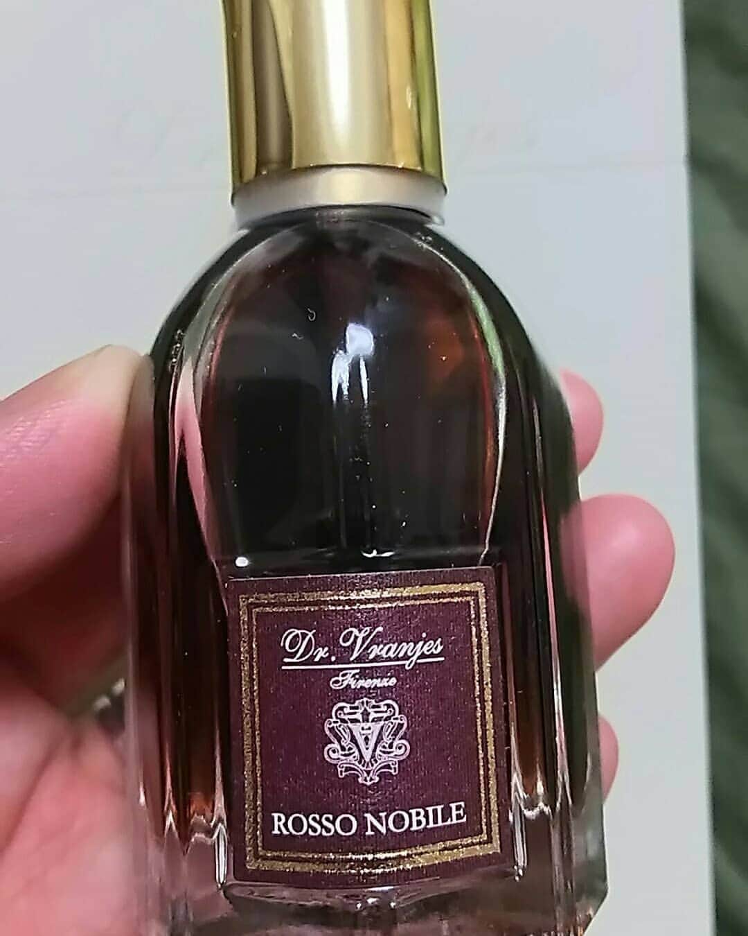 梅田陽子さんのインスタグラム写真 - (梅田陽子Instagram)「大好きな香りが限定ボトルで売っていたの巻。やった！ #ドットールヴラニエス #drvranjes #ロッソノービレ #rossonobile #赤ワインの香り #redwine #香り#fregrance #ルームフレグランス」4月12日 23時47分 - yokoumeda