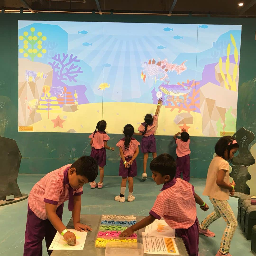 CUBE_1 Kuala Lumpurさんのインスタグラム写真 - (CUBE_1 Kuala LumpurInstagram)「9 DAYS Left, don’t miss out !! All of toys can be played with differently, and also Kids can utilise their imagination and creativity over @cube1kl. They enjoyable while they have fun and explore something different … DATE 🗓: 25th Feb 2018 (Sunday) - 22nd April 2018 (Sunday) TIME 🕙: 11:00AM to 9:00PM VENUE & TICKET OFFICE 📍: 3F THE CUBE/ CUBE_1 #cube1kl #toyboxofjapan #schooltrip」4月14日 13時25分 - cube1kl