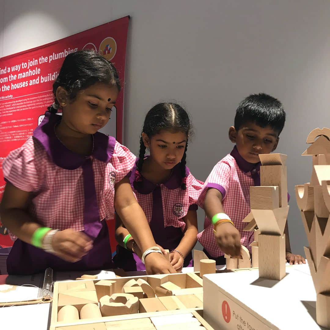 CUBE_1 Kuala Lumpurさんのインスタグラム写真 - (CUBE_1 Kuala LumpurInstagram)「9 DAYS Left, don’t miss out !! All of toys can be played with differently, and also Kids can utilise their imagination and creativity over @cube1kl. They enjoyable while they have fun and explore something different … DATE 🗓: 25th Feb 2018 (Sunday) - 22nd April 2018 (Sunday) TIME 🕙: 11:00AM to 9:00PM VENUE & TICKET OFFICE 📍: 3F THE CUBE/ CUBE_1 #cube1kl #toyboxofjapan #schooltrip」4月14日 13時25分 - cube1kl