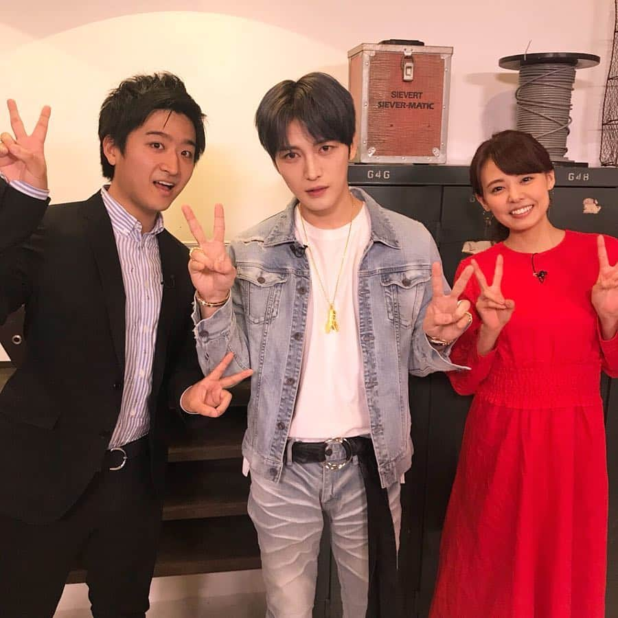 宮澤智さんのインスタグラム写真 - (宮澤智Instagram)「★ お知らせです 🎤 4/20(金)のTuneは 「Tune〜ジェジュンに密着 ライブ＆ドキュメントスペシャル〜」 ということで スペシャルゲストにジェジュンさん！ 25:35〜26:35の1時間スペシャルです！ 4/1に行われたTGMのライブ映像とともに、 素顔に迫るトークをお送りします。 お楽しみに☺️✨ 🎤 #ジェジュン さん（  @jj_1986_jj ） #JAEJOONG #Tune #藤井弘輝 アナ #いつもより #一時間早いスタート ですよ🤤」4月15日 9時50分 - tomo.miyazawa