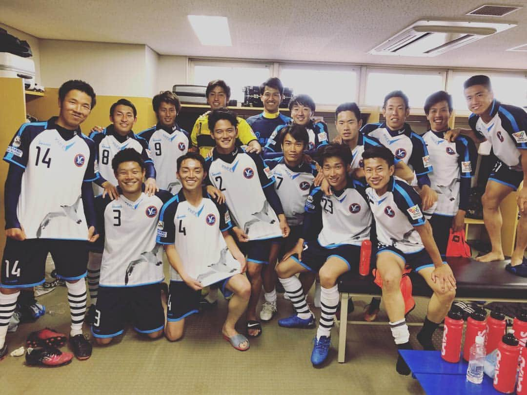 大泉和也さんのインスタグラム写真 - (大泉和也Instagram)「連勝！！！！ #away #win #yscc #通算100試合出場 #goal #感謝 #次も勝とう」4月15日 21時41分 - kazuyaoizumi