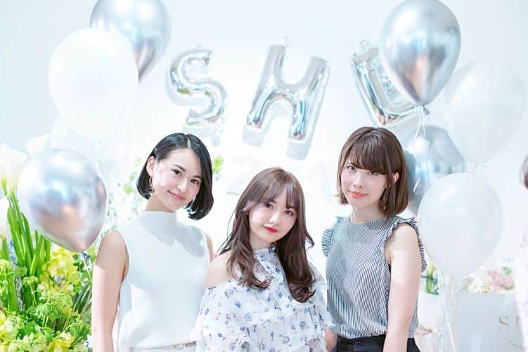 七尾エレナのインスタグラム：「ミレニアル世代向けのキャリアスクール SHE @she_officials の1周年記念イベントで 村田あつみちゃん @anmitsuchan  椎木里佳ちゃん @rikashiiki と3人で 起業家トークショーに登壇しました。 ✳︎ みんなそれぞれのやり方で会社を回してて 泥臭く頑張ってて 大変な事って自分だけじゃないんだ！！って 勇気をもらえた日だった。 ✳︎ #シーライクス #shelikes #キャリアスクール #ミレニアル世代 #起業家 #トークショー」