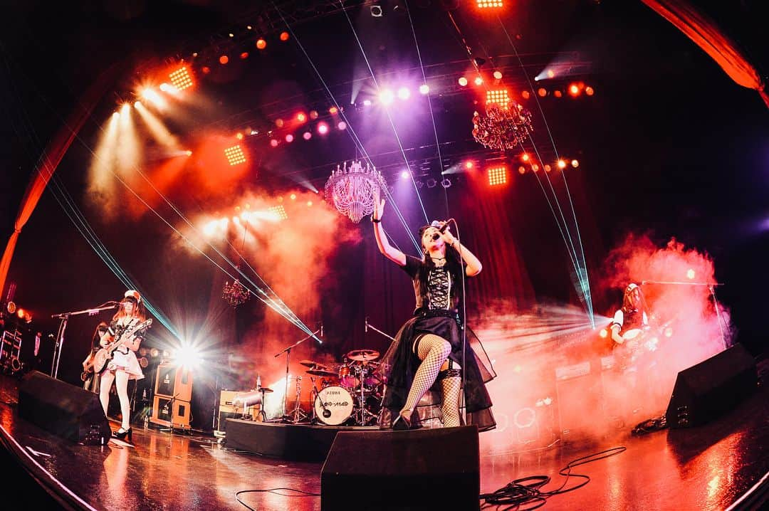 BAND-MAIDさんのインスタグラム写真 - (BAND-MAIDInstagram)「April 13th, 2018 BAND-MAID WORLD DOMINATIONTOUR 2018【宣告】 Special Photos!!! Photos by MASANORI FUJIKAWA  We start "WORLD TOUR"!!! ■BAND-MAID WORLD DOMINATION TOUR 2018【宣告】~senkoku~  June 29th, 2018 MEXICO November 2018 GERMANY,FRANCE,UK and some countries!!! and, We are making plans to go to USA and Asian countries.  Don't miss it!!!!!!! #bandmaid  #worlddomination」4月15日 18時23分 - bandmaid.jp