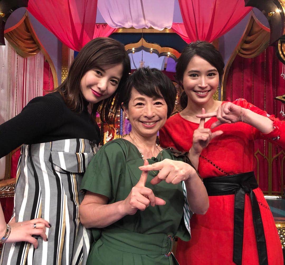 吉高由里子（ファンアカウント）のインスタグラム：「#正義のセ #吉高由里子 #広瀬アリス  #阿川佐和子」