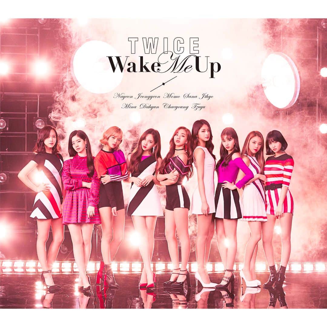 TWICE JAPANさんのインスタグラム写真 - (TWICE JAPANInstagram)「05.16(水)リリースされるTWICE JAPAN 3rd SINGLE『Wake Me Up』のジャケットが解禁！「チャレンジ」をキーワードにする新曲に合わせたTWICEの新しいビジュアルにもぜひ注目してください♪  http://www.twicejapan.com/feature/wakemeup  #TWICE #WakeMeUp」4月16日 0時08分 - jypetwice_japan
