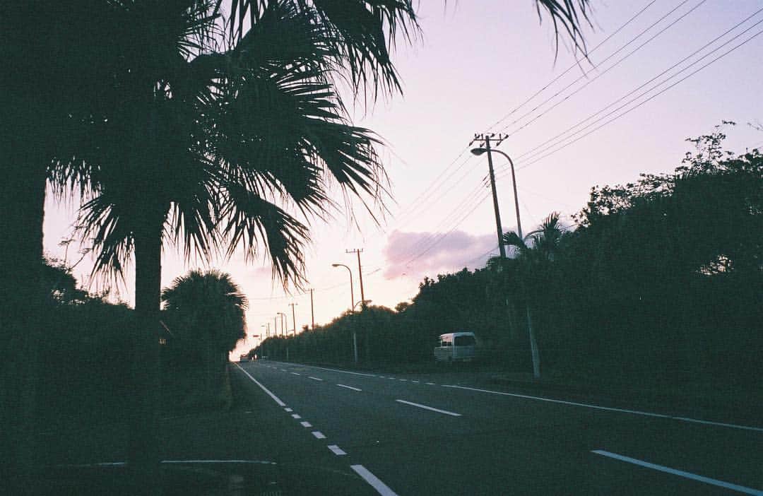 芳根京子さんのインスタグラム写真 - (芳根京子Instagram)「八丈島の写真はまだあるのだ。  #film #八丈島」4月16日 22時59分 - yoshinekyoko