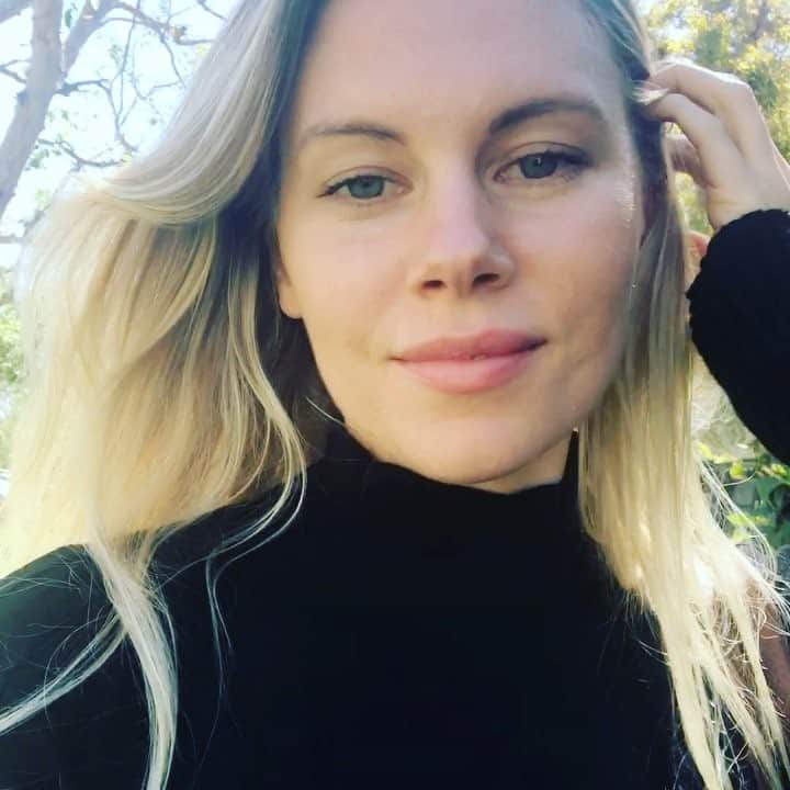 Chrissy Blairのインスタグラム：「Beautiful day to be out and about on castings! #modellife #onthego」