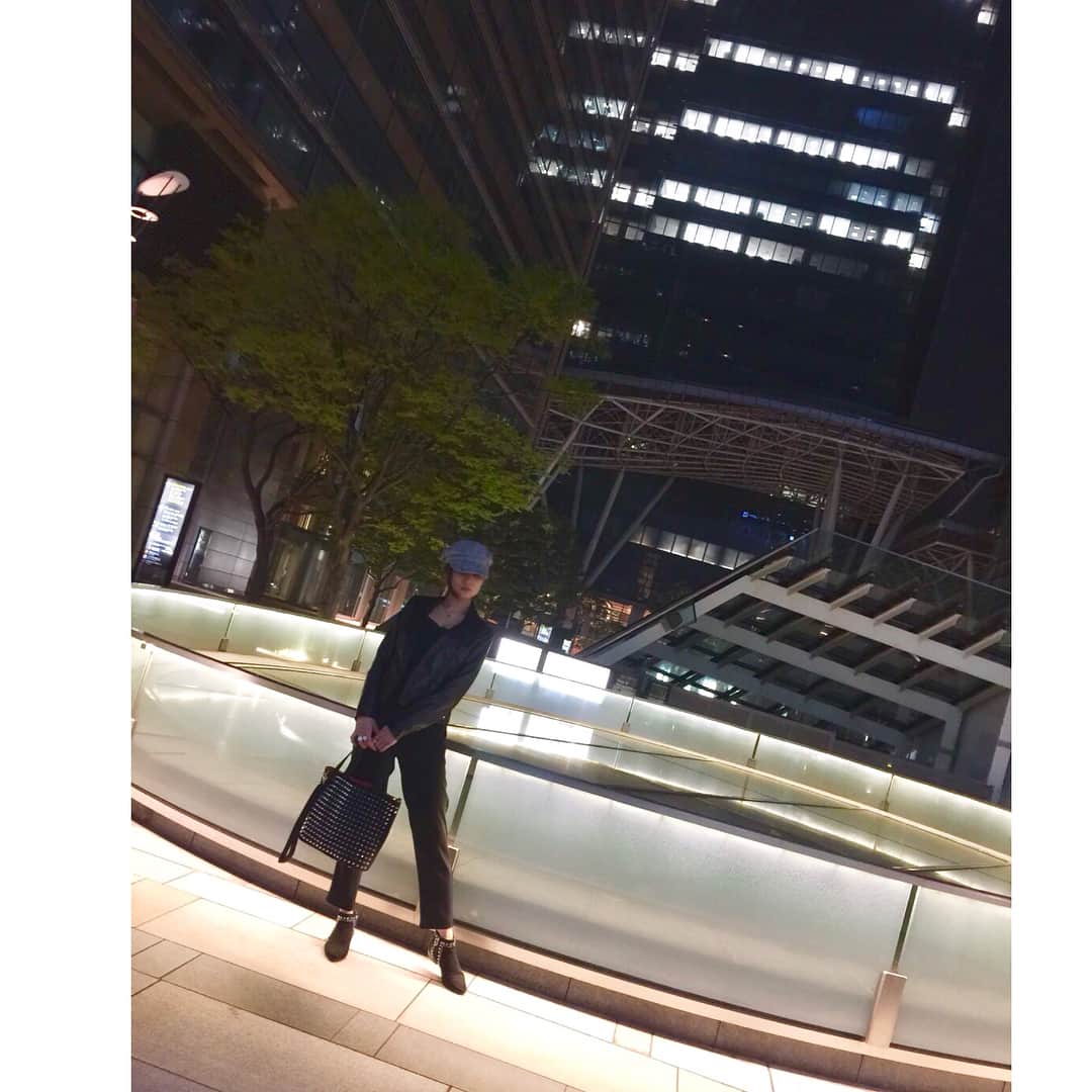 片山萌美さんのインスタグラム写真 - (片山萌美Instagram)「ちょっと前の。 #深夜の徘徊 #moemikatayama」4月17日 22時58分 - moet_mi
