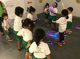 CUBE_1 Kuala Lumpurさんのインスタグラム写真 - (CUBE_1 Kuala LumpurInstagram)「4 Days Left, Hurry UP !! If you haven’t bring your Family together experience over @cube1kl. It’s a precious moment to bring them over here. Let’s Grow with Toy Box Of Japan Vol2.0 … DATE 🗓: 25th Feb 2018 (Sunday) - 22nd April 2018 (Sunday) TIME 🕙: 11:00AM to 9:00PM VENUE & TICKET OFFICE 📍: 3F THE CUBE/ CUBE_1 … #cube1kl #toyboxofjapan #schooltrip」4月19日 16時47分 - cube1kl