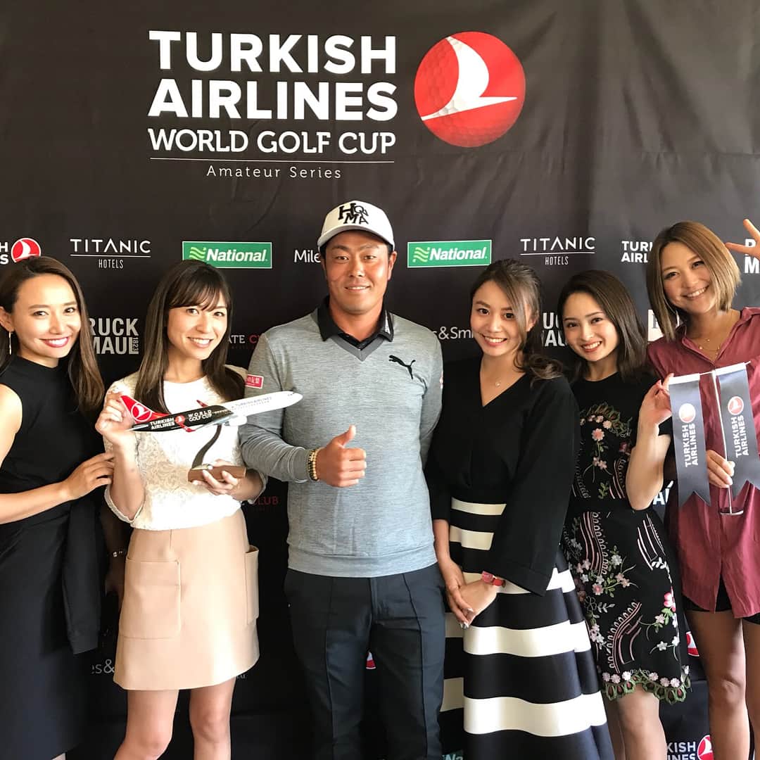 高沢奈苗さんのインスタグラム写真 - (高沢奈苗Instagram)「TURKISH AIRLINESコンペ✈️⛳️ ミスショットもたくさんしたけど、なんとか92で回りました。 . 総合では97人中11位💁‍♀️ 女子の部では3位で賞品GET❣️ . 契約選手の谷原秀人プロもいらしてました^ ^ . . . #TurkishAirlinesWorldGolfCup #ターキッシュエアラインズ #TAWGC #golf #golfwear #golfgirl  #ゴルフ #ゴルフ女子 #リエンダスエルタ」4月19日 17時51分 - nanaetakasawa