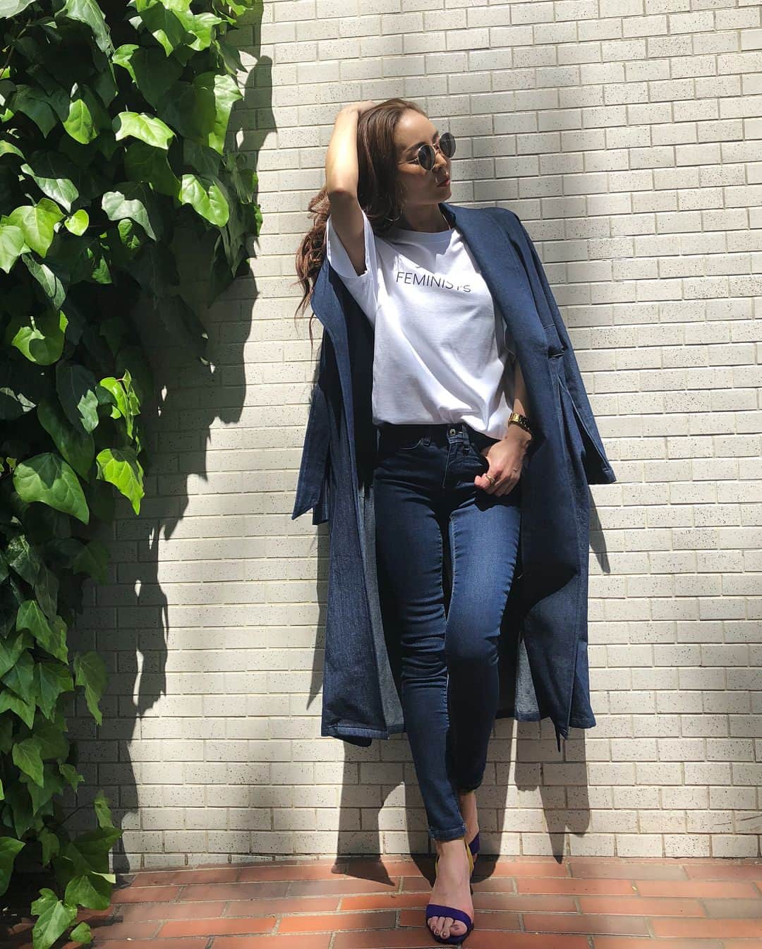 muramiさんのインスタグラム写真 - (muramiInstagram)「大大大人気で完売してしまっていたメンズTシャツの再入荷の日程がようやく決まりましたっ！！✨ ・ ・ ✔︎4/23(月)pm19:00〜START ・ ・ 再入荷リクエストをDMでたっくさん頂いていたので、お待たせしてしまってごめんなさい🙇‍♀️💦 ゴールデンウィークには間に合うので、是非これを着て遊びに行きましょ😉💕 #MIELIINVARIANT #FEMINISTS #MENS #FEMINISTS_MIELI」4月20日 0時24分 - murami_716