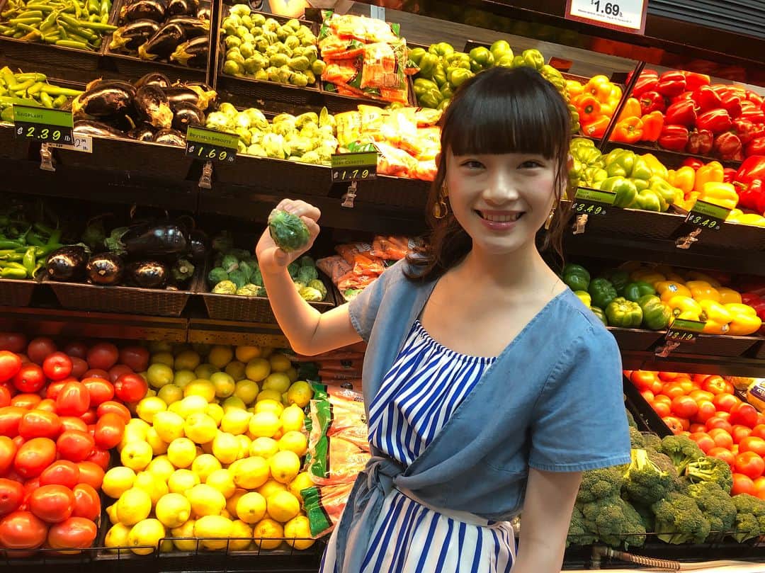 太野彩香さんのインスタグラム写真 - (太野彩香Instagram)「. なんかの野菜🥦 海外の野菜って何か違うね。 何が違うかよーわからんけど。 何か違う。 #guam#instaguam_akb#instaguam2018#instafood#instagood#instatravel#instatrip#supermarket#ayaka#moeka#ngt48#followme#comment#japan#japanesegirl」4月20日 23時39分 - tanoayaka2