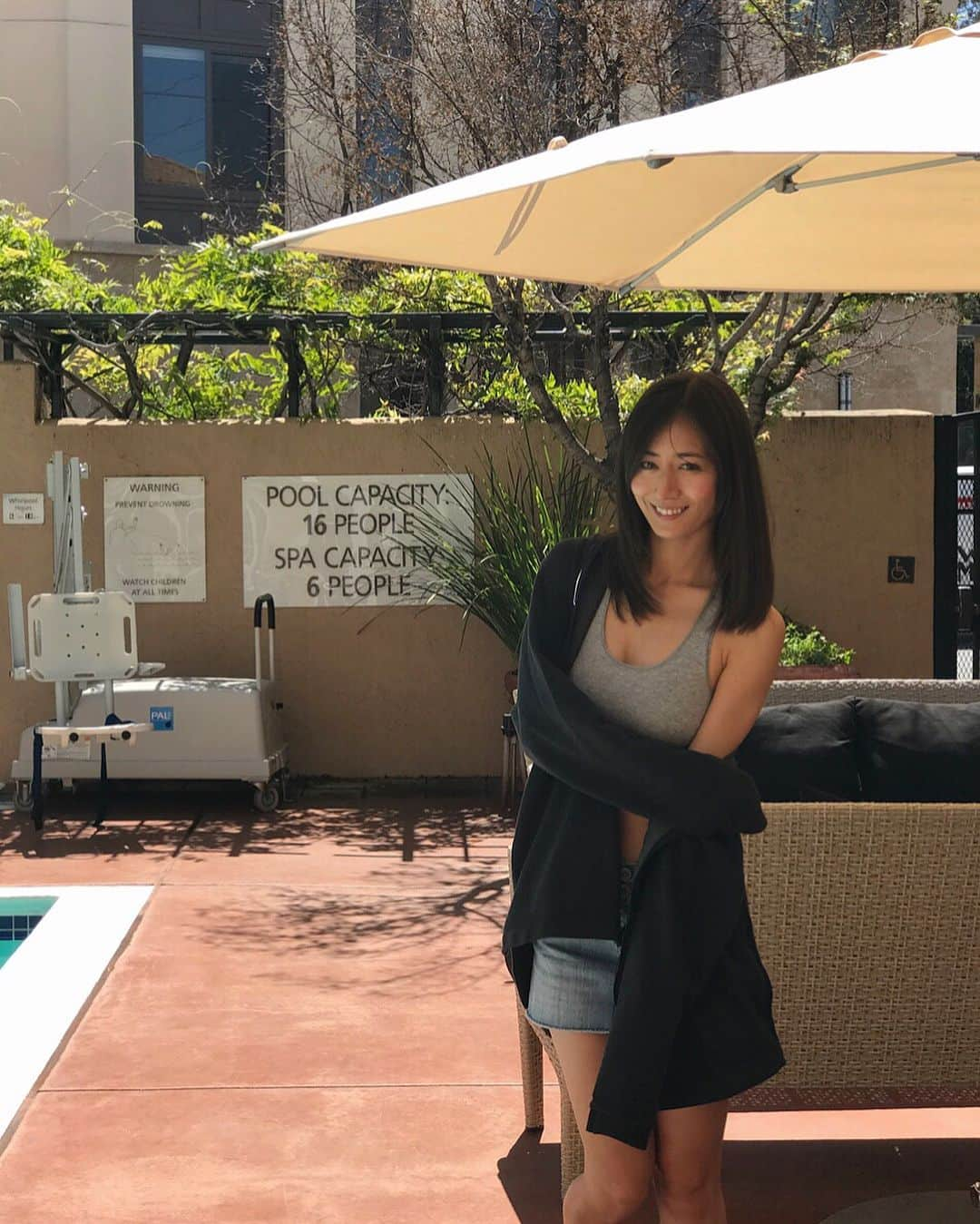 宮河マヤさんのインスタグラム写真 - (宮河マヤInstagram)「Pool side🏝beautiful day☀️#晴天 #sanfrancisco #好天氣」4月20日 19時01分 - maya_m0901