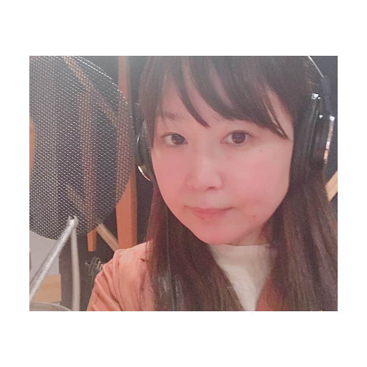 櫛引彩香のインスタグラム：「夕方からスタジオでお仕事でした。 歌録音の時、クリックは聞かない派。 今日は自転車で知らない道いっぱい走った🚲」