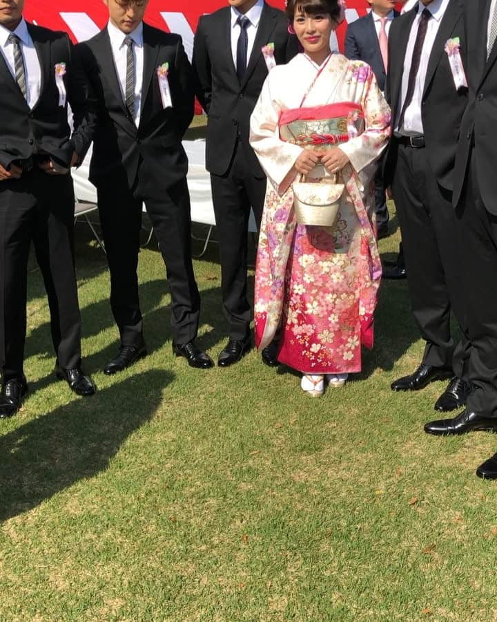 美馬怜子のインスタグラム：「今年も桜を見る会へ呼んでいただきました^_^🌸 振り袖を着て💖 . #桜を見る会 #美馬怜子 #ジェネレーションズ の皆さまと #振り袖 #cherryblossom #2018 #springparty #GENERATIONS #movie #ldh #specialthanks」