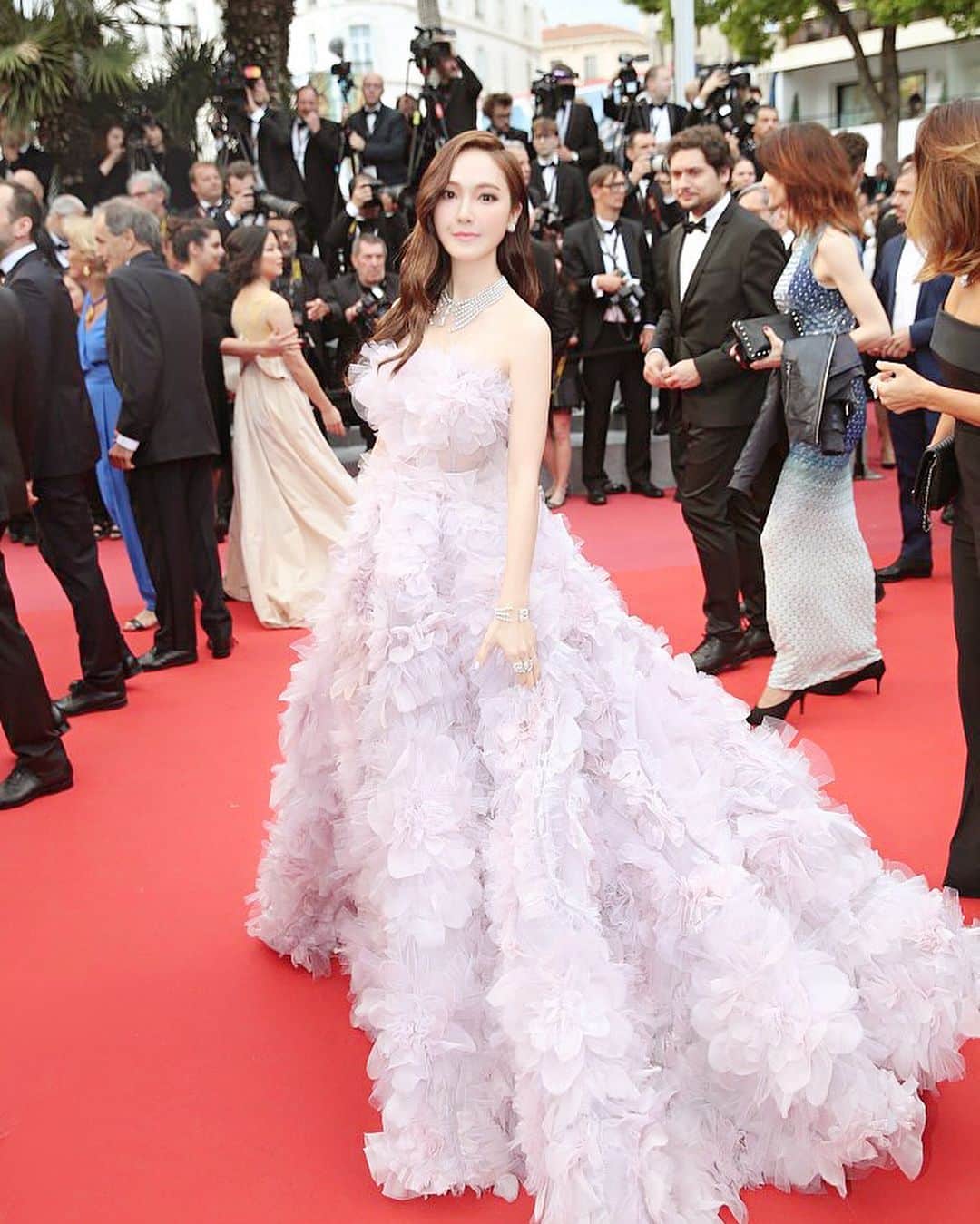 ジェシカさんのインスタグラム写真 - (ジェシカInstagram)「#JessicaJung 71st Cannes Film Festivals at Palais des Festivals」5月16日 13時37分 - jungsisonly