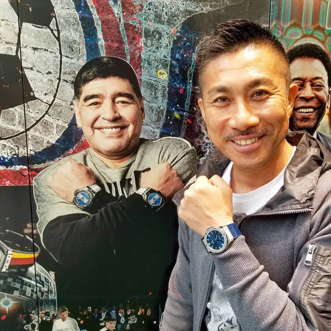 のインスタグラム：「HUBLOT classic fusion #hublot#hublotlovesfootball #classicfusion#時計#ウブロ#マラドーナ#ペレ#クラシックフュージョン#ブルー#前園真聖」