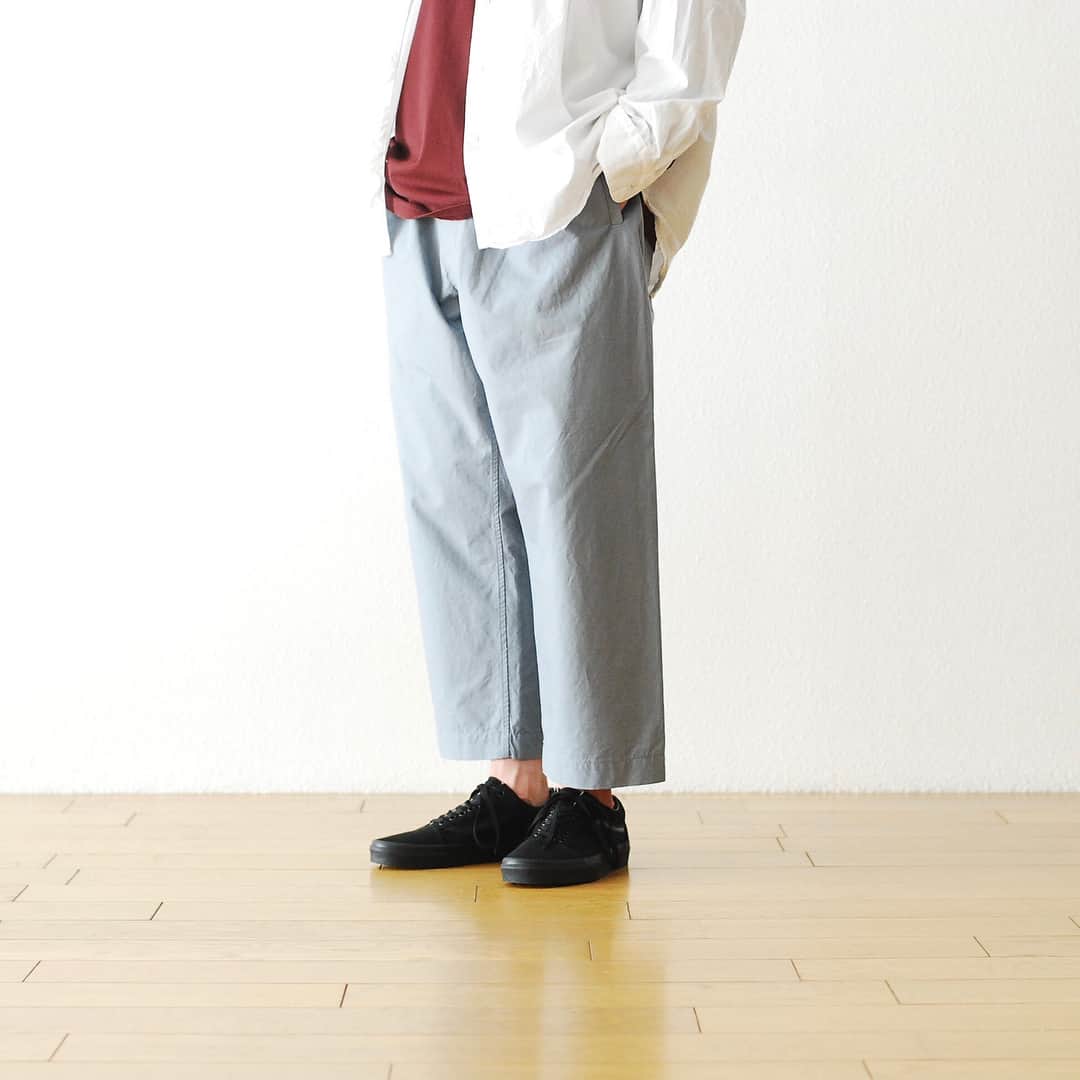 wonder_mountain_irieさんのインスタグラム写真 - (wonder_mountain_irieInstagram)「_ KAPTAIN SUNSHINE / キャプテンサンシャイン “Athletic Easy Pants” ￥24,840- _ 〈online store / オンラインストア〉 #DigitalMountain(@digital_mountain) http://www.digital-mountain.net/shopdetail/000000007445/ _ 【オンラインストア#DigitalMountain へのご注文】 *24時間受付 *15時までのご注文で即日発送 *1万円以上ご購入で送料無料 tel：084-973-8204 _ We can send your order overseas. Accepted payment method is by PayPal or credit card only.  If you have any inquiries, please do not hesitate to contact us.  mail:shopmaster@digital-mountain.net _ 本店：#WonderMountain  blog> > http://wm.digital-mountain.info/ _ #2018SS #18SS #KAPTAINSUNSHINE #キャプテンサンシャイン styling.(height 175cm) shirts→ #AiE　￥30,240- L/S tee→ #VAINLARCHIVE　￥14,040- pants→ KAPTAIN SUNSHINE　￥24,840- shoes→ #VANS　￥8,640- _ 〒720-0044 広島県福山市笠岡町4-18 JR 「#福山駅」より徒歩10分 (平日12:00 - 20:00 / 土日祝 11:00 - 20:00 水曜定休) #ワンダーマウンテン #japan #hiroshima #福山 #福山市 #尾道 #倉敷 #鞆の浦 近く _ 系列店：@hacbywondermountain _」5月16日 17時08分 - wonder_mountain_